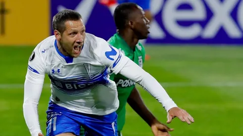 Luciano Aued no olvida a los críticos de la Universidad Católica