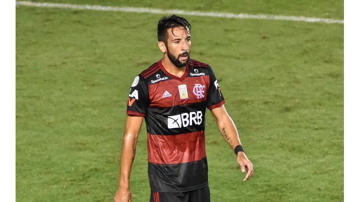 Mauricio Isla logra su tercer título con el Flamengo