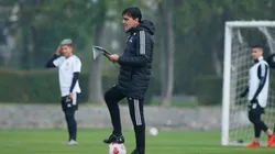 Gustavo Quinteros aún no define el once para enfrentar a Huachipato (Foto: Colo Colo)