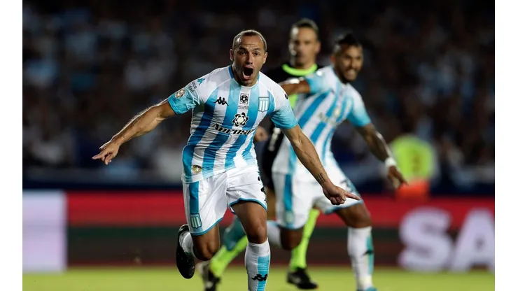Marcelo Díaz aún no renueva contrato con Racing Club
