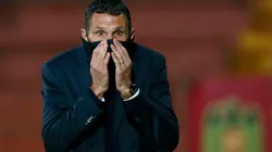 Poyet acusa acto discriminatorio del árbitro asistente y denunciará en su contra. (Foto: Agencia Uno)