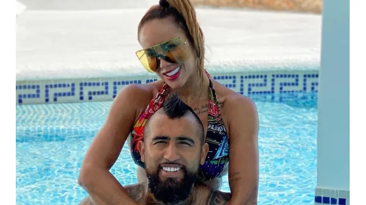 El King recibe cariñoso mensaje cumpleañero de su pareja, Sonia Isaza (Foto: niaisazaoficial, Instagram)