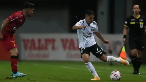 Flamengo busca sumar a joven mediocampista de Colo Colo, Joan Cruz