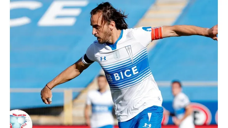 José Pedro Fuenzalida arrojó positivo por Covid-19 y se perderá el duelo frente a Nacional (Foto: Agencia UNO)