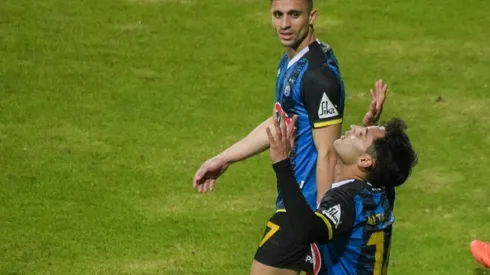 Huachipato visita a Rosario Central con la ilusión de traerse los tres puntos a Chile. (Foto: Agencia UNO)