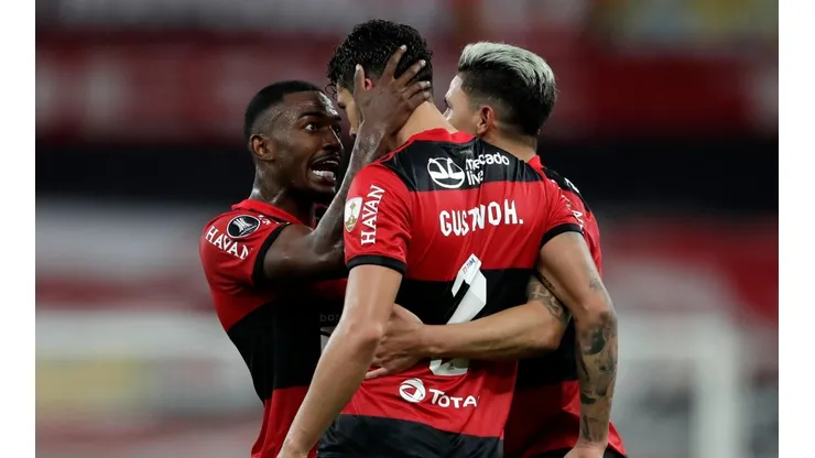 Flamengo le da una pequeña esperanza de clasificación a Unión La Calera