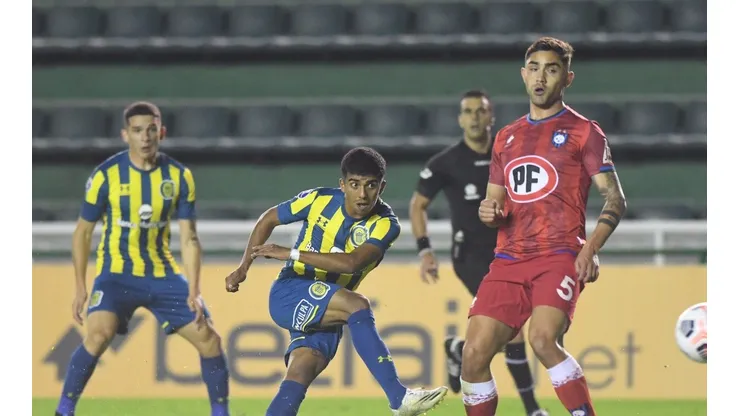 Huachipato pierde 5-1 ante Rosario Central por Copa Sudamericana