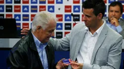 Leonel Sánchez fue dado de alta tras ser internado de urgencia.