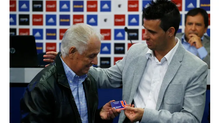 Leonel Sánchez fue dado de alta tras ser internado de urgencia.