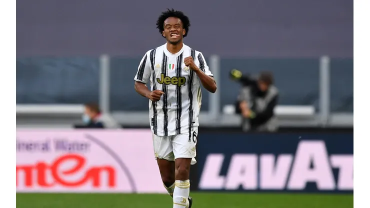 Juan Guillermo Cuadrado salva a la Juventus ante el Inter