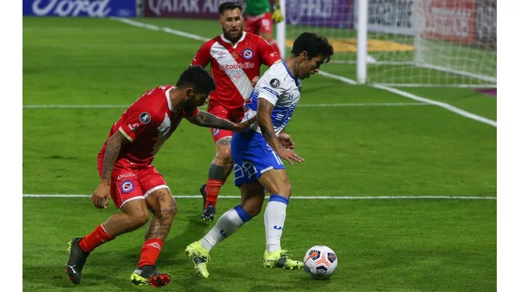 Universidad Católica visita a Argentinos Juniors este miércoles por Copa Libertadores