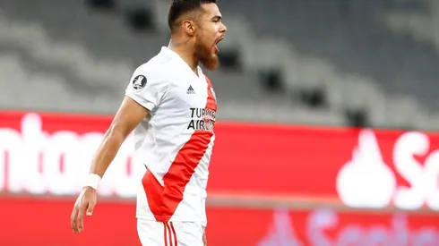 Paulo Díaz hizo el gol del empate en el partido entre Junior y River Plate