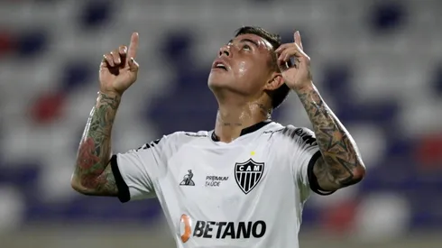 Eduardo Vargas aprovecha los minutos en triunfo de Atlético Mineiro