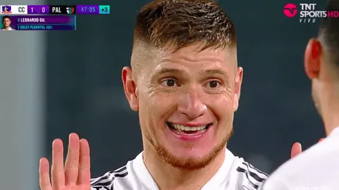 Golazo de Leonardo Gil para adelantar a Colo Colo sobre Palestino.
