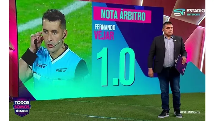 Toby Vega le puso nota a Fernando Véjar. Foto: TNT Sports