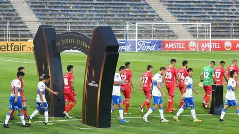 La formación de la Universidad Católica para enfrentar a Nacional.