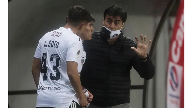 La formación que prepara Colo Colo para enfrentar a Palestino.