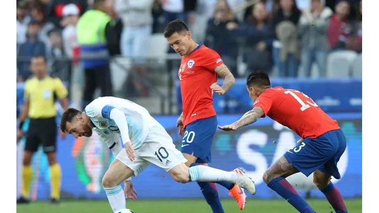 Chile enfrentará a Argentina por la séptima fecha de las Clasificatorias