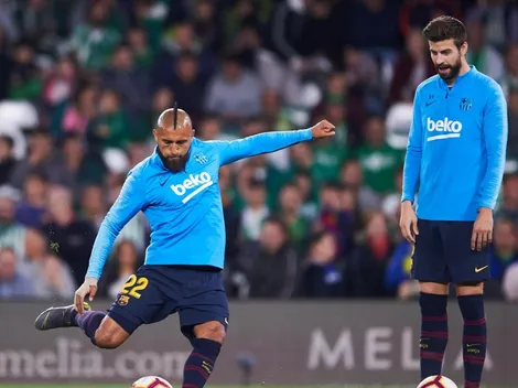 Gerard Piqué se burla de Arturo Vidal por el campeonato en la Seria A