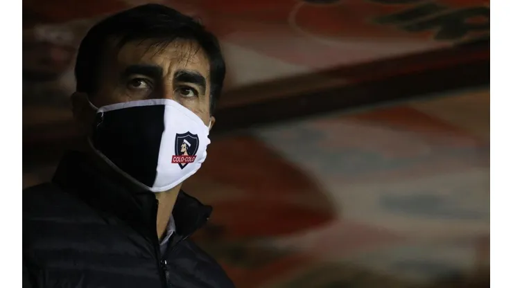Gustavo Quinteros confía en los jóvenes de Colo Colo y tiene la clasificación a Libertadores como objetivo