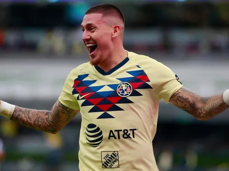 Nicolás Castillo se burla de la goleada que sufrió Colo Colo sobre Ñublense