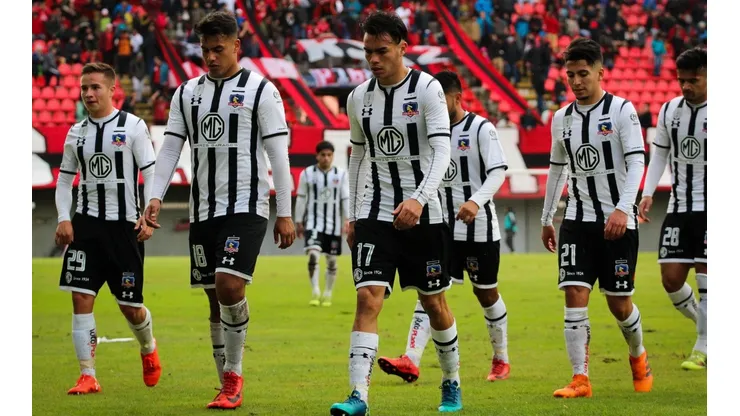 La formación que prepara Colo Colo sin los contactos estrechos de COVID-19.