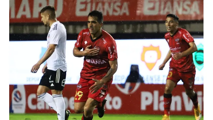 Ñublense se aprovecha de la juventud de Colo Colo para golearlo en Chillán.