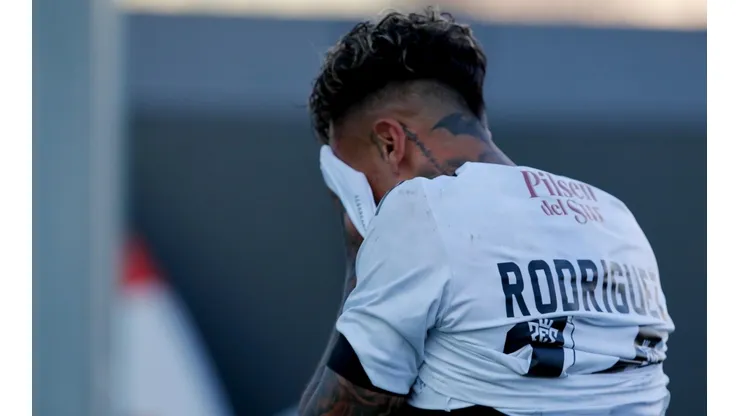 Colo Colo sufre la perdida de Martín Rodríguez para visitar a Ñublense.