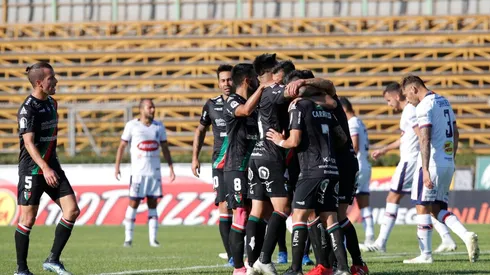 Palestino buscará limpiar su imagen frente a Atlético Goianiense