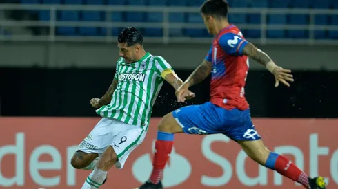 Universidad Católica sufre dura derrota en la Copa Libertadores.