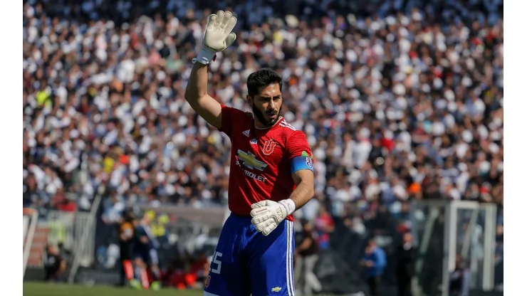 Johnny Herrera regresa al Monumental para el Superclásico.