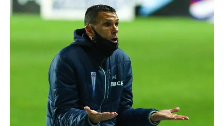 Gustavo Poyet asume responsabilidad en la derrota de la Universidad Católica.