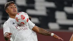 Juan Carlos Gaete pierde terreno en Colo Colo