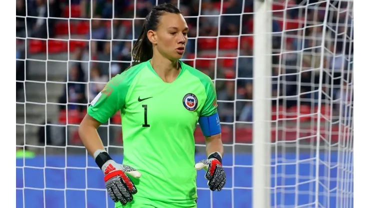 Christiane Endler fue titular en el partido de ida de semifinales de Champions League frente a Barcelona