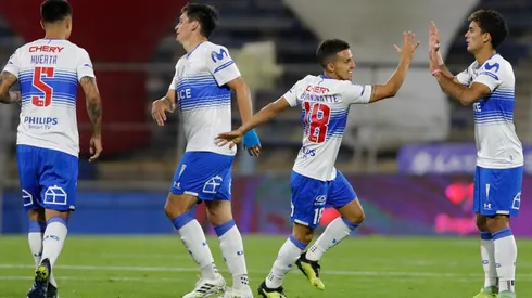 Universidad Católica confirma formación para su debut en la Copa Libertadores.