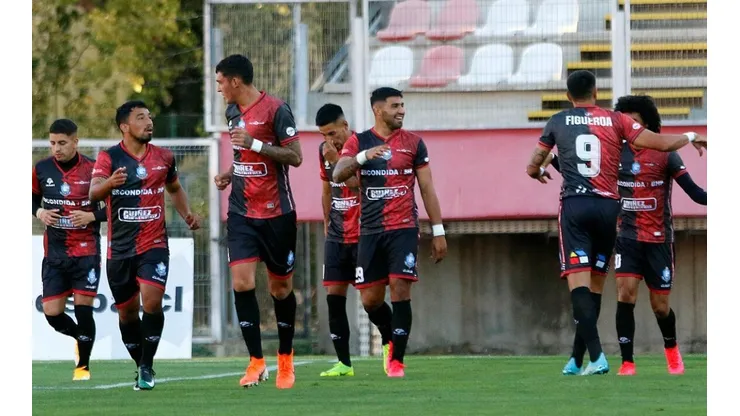 Deportes Antofagasta recibe a Cobresal en el inicio de la jornada de día sábado