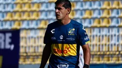 El Colegio de Técnicos se opone a la designación de Julio Barroso como DT de Everton.