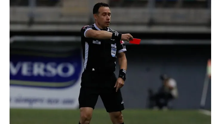 Ángelo Hermosilla quedó fuera de la nómina de árbitros para la cuarta fecha