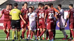 Ángelo Hermosilla no menciona el gol anulado a Sandoval en su informe arbitral