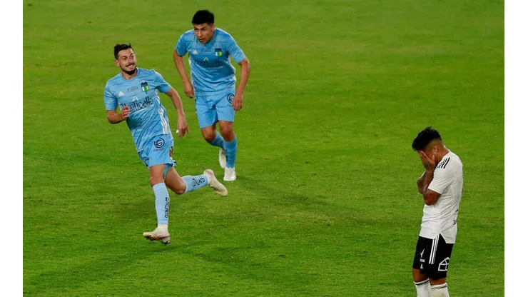 O’Higgins aprovechó el hombre de más para derrotar a Colo Colo.