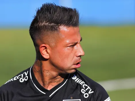 Leonardo Valencia busca su salida de Colo Colo