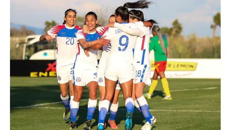 La Selección Chilena se impuso con lo justo sobre Camerún en el partido de ida en Turquía.