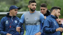 Emiliano Amor se acerca a Colo Colo