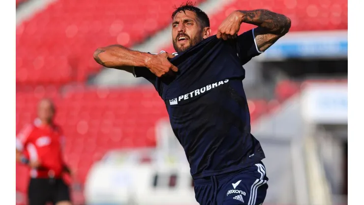 El delantero argentino sería el refuerzo ideal para el ataque de Peñarol, en caso de avanzar a la ronda de grupos de la Copa Sudamericana