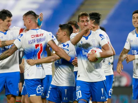 Formación de Universidad Católica para visitar a Audax en Rancagua