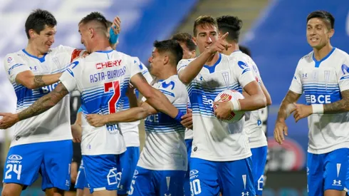 Universidad Católica define su formación para enfrentar a Audax Italiano