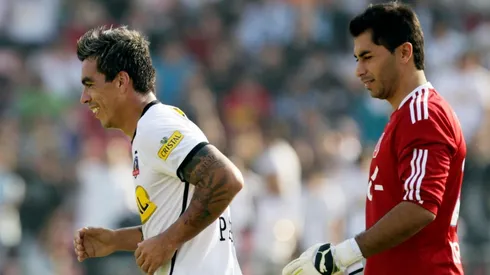 Esteban Paredes ha estado en contacto con Johnny Herrera a través de mensajes