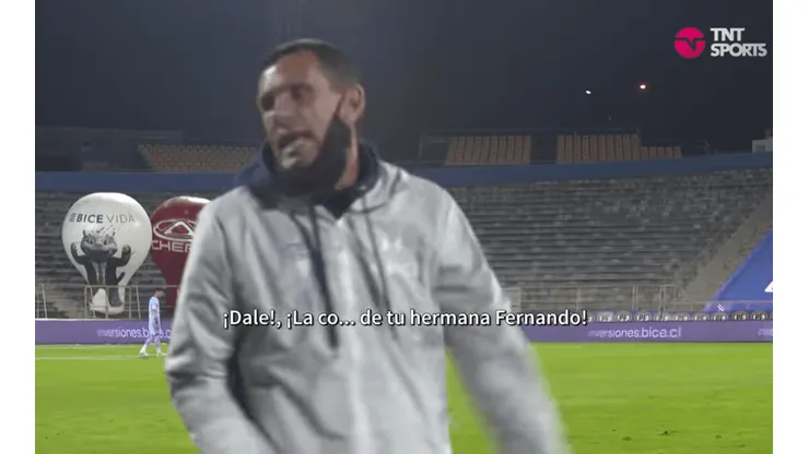 Poyet insultó a Zampedri en el triunfo de la Católica.