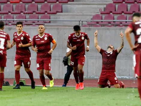 Deportes La Serena derrota a Curicó Unido en un reñido partido