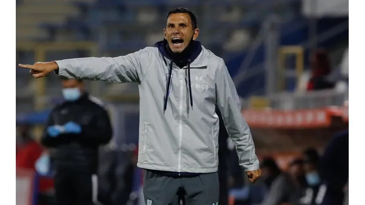 Gustavo Poyet explicó por qué no ingresó Diego Buonanotte